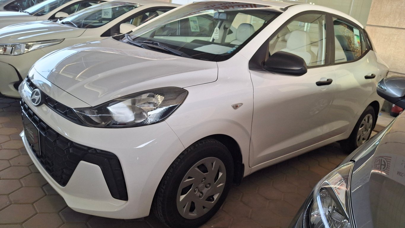 Hyundai Grand i10 2024