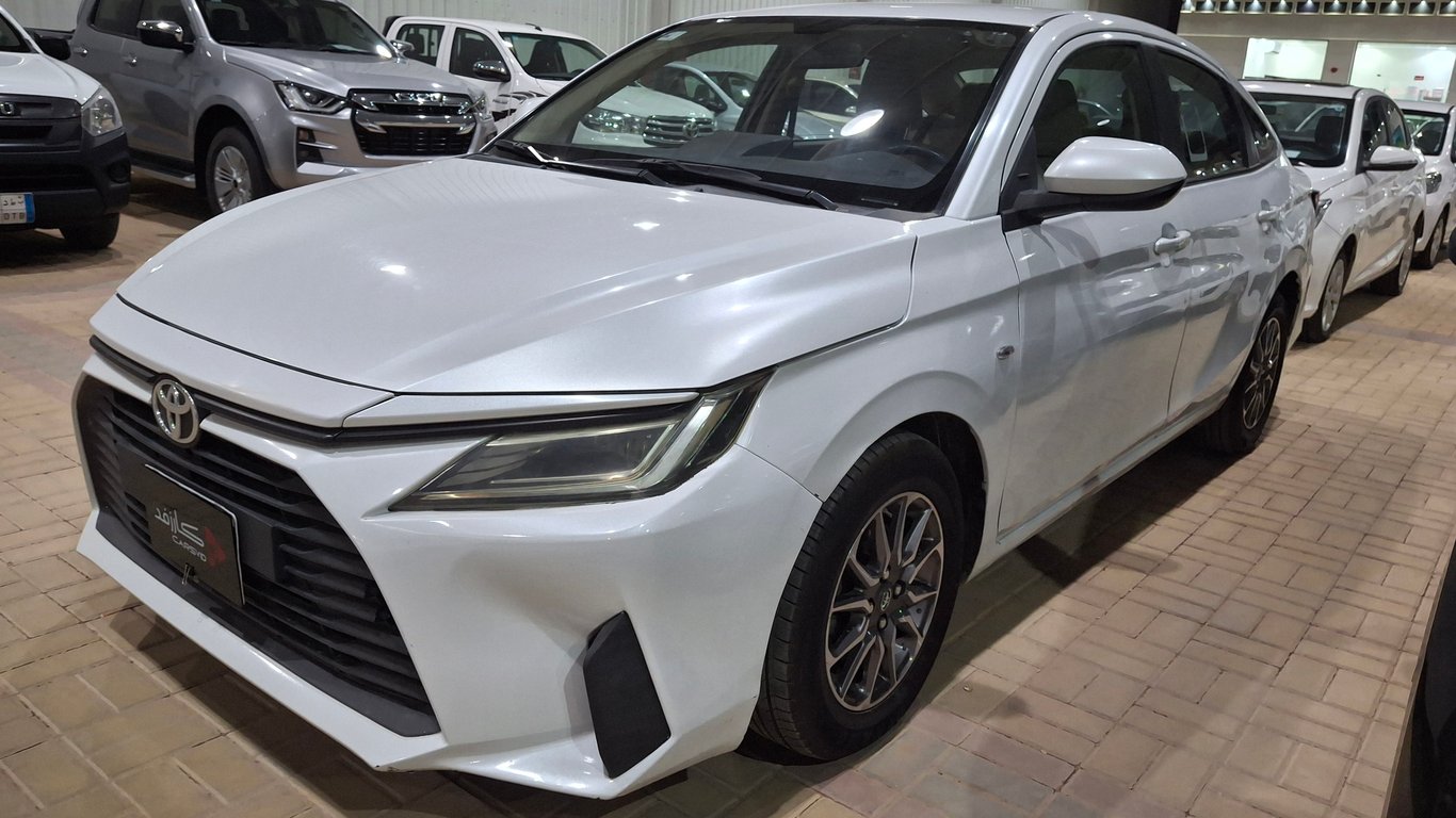 Toyota Yaris 2023