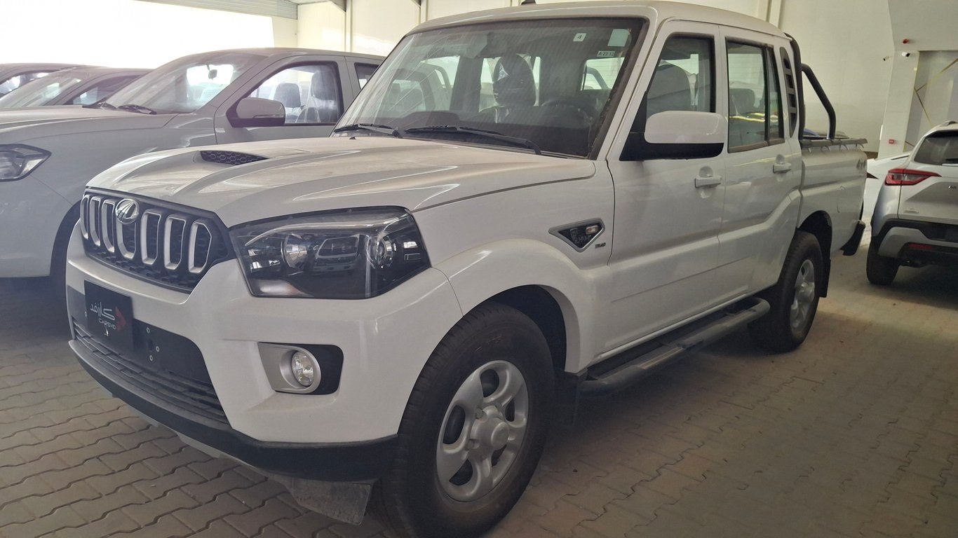 Mahindra Pick Up 2025