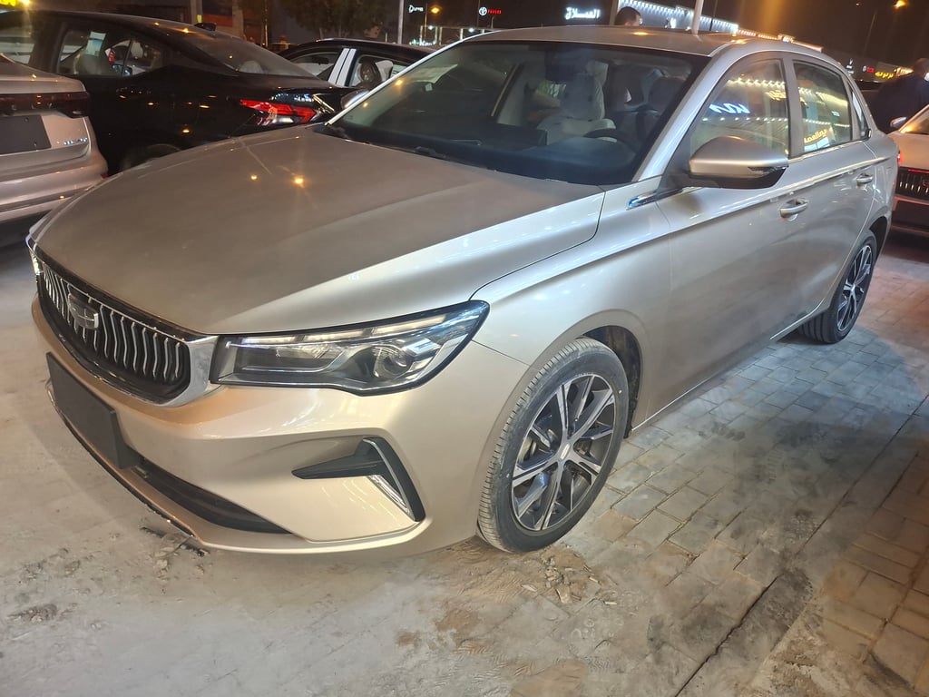 Geely Emgrand 2024