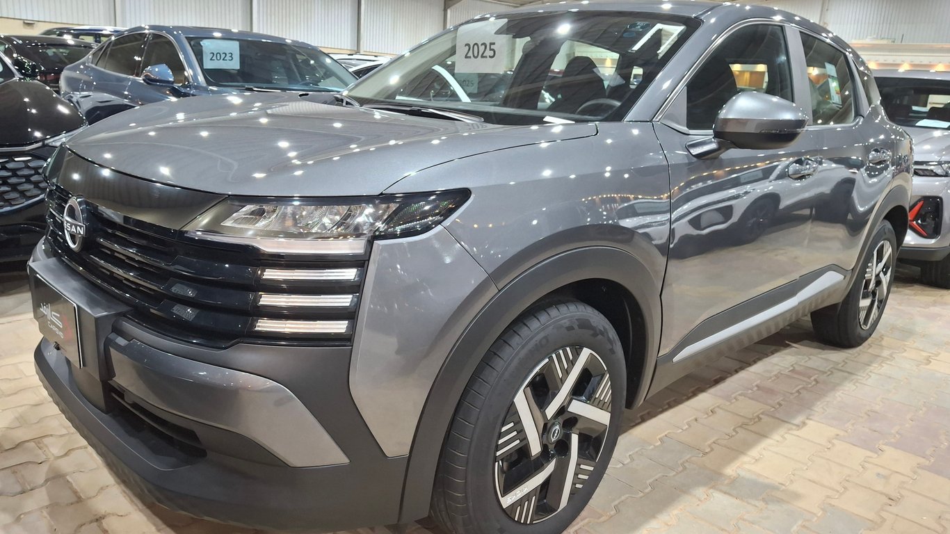 Nissan Kicks 2025