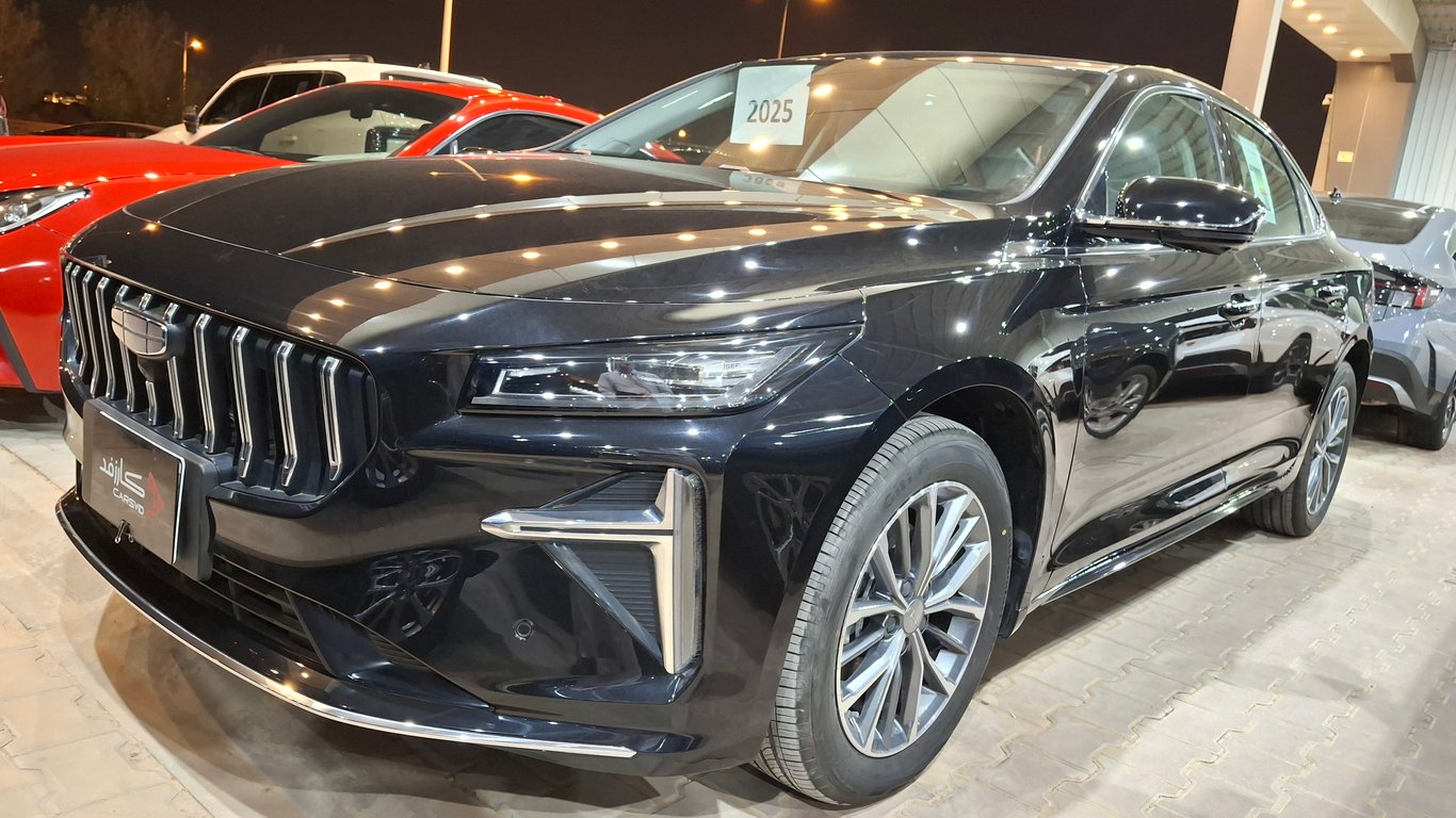 Geely Previs 2025