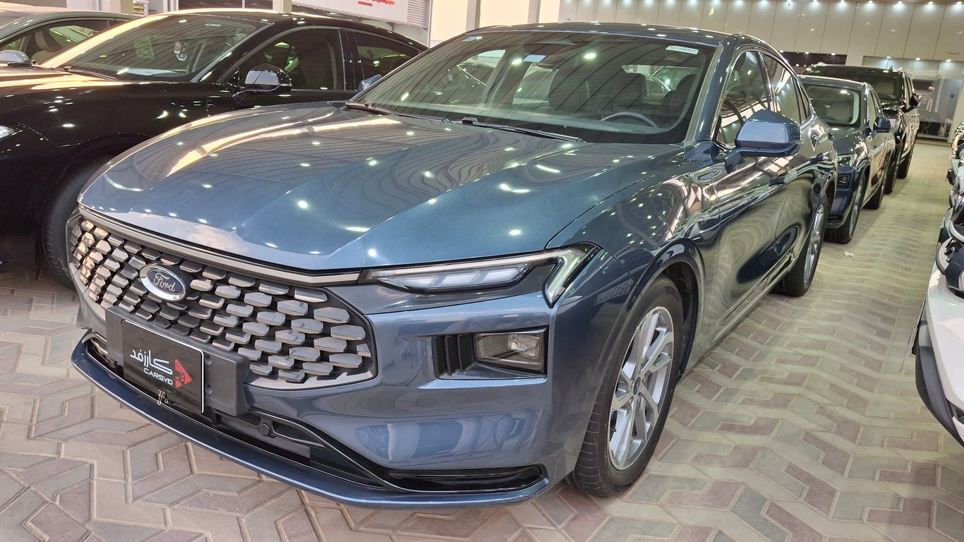 Ford Taurus 2024