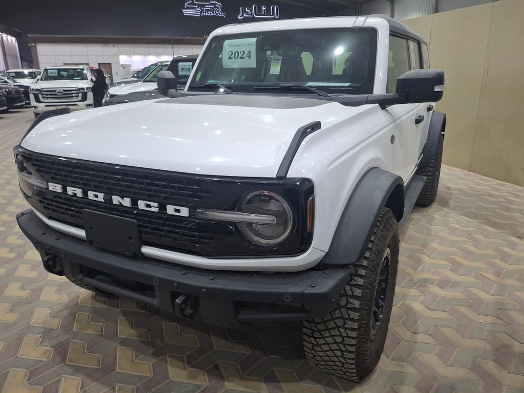 Ford Bronco 2024