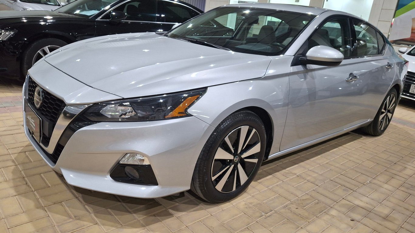 Nissan Altima 2022
