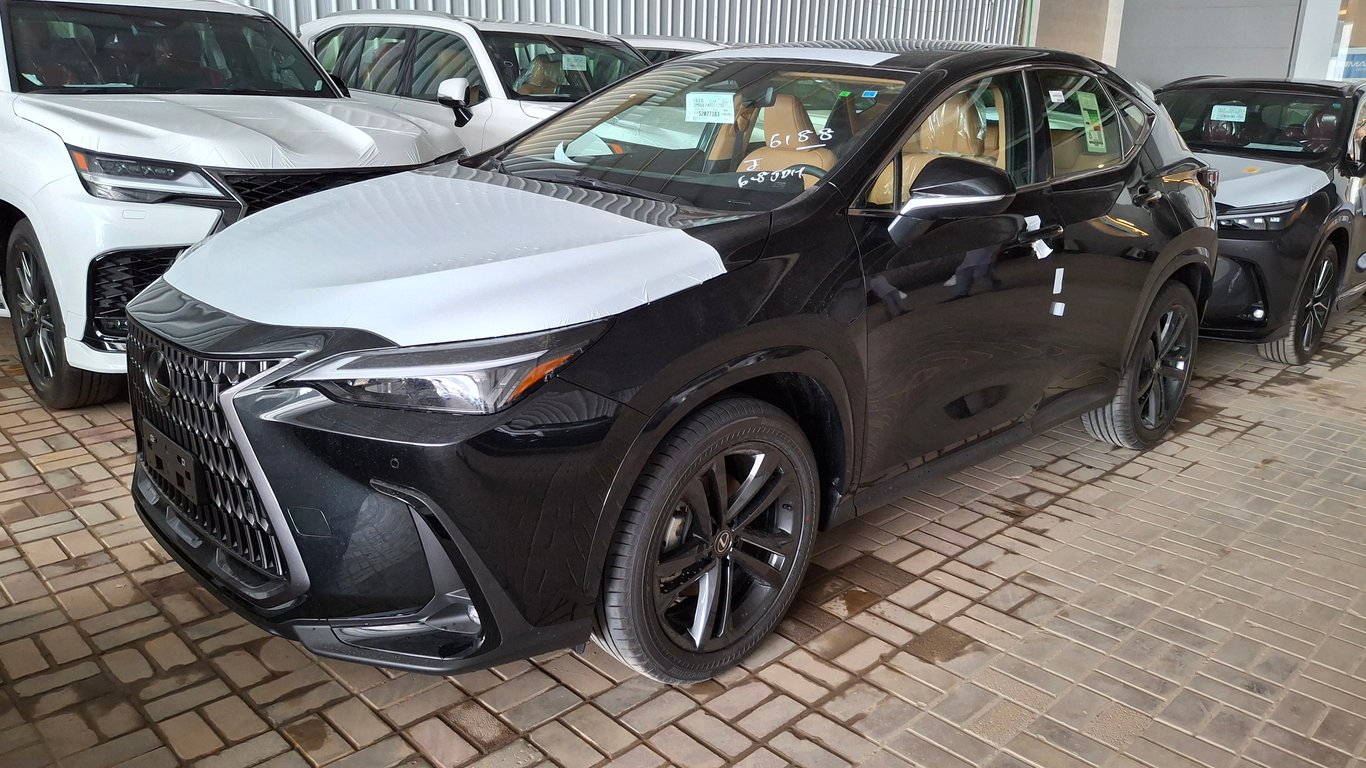 Lexus NX 2026