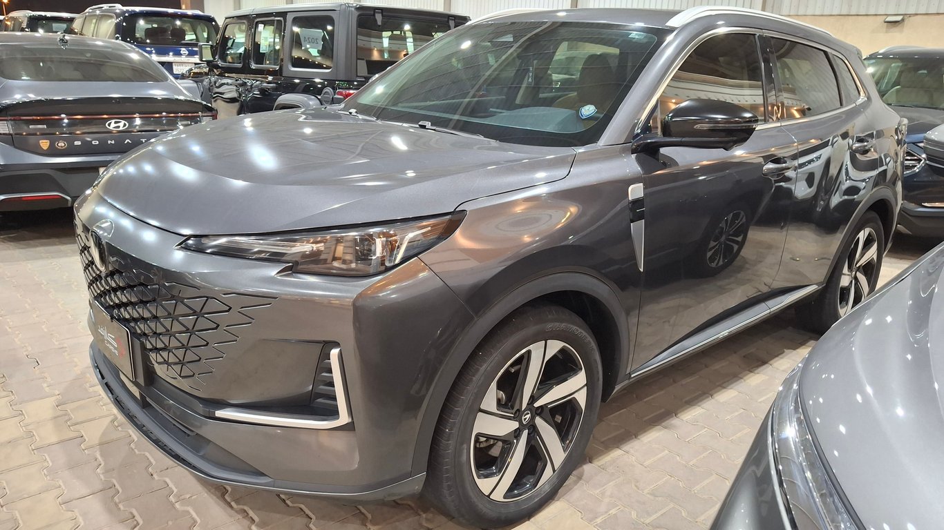 Changan uni-s 2025