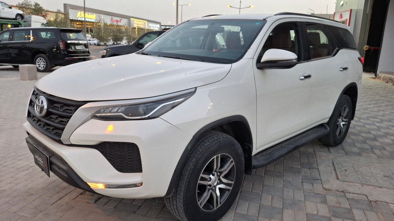 Toyota Fortuner 2022