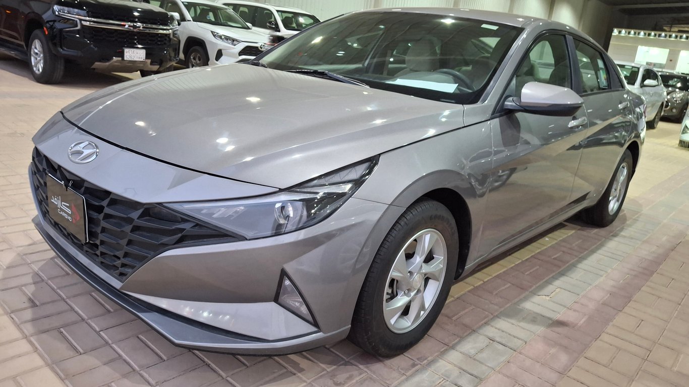 Hyundai Elantra 2023