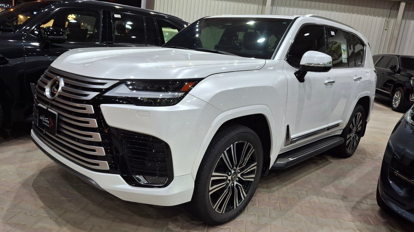 Lexus LX 2026
