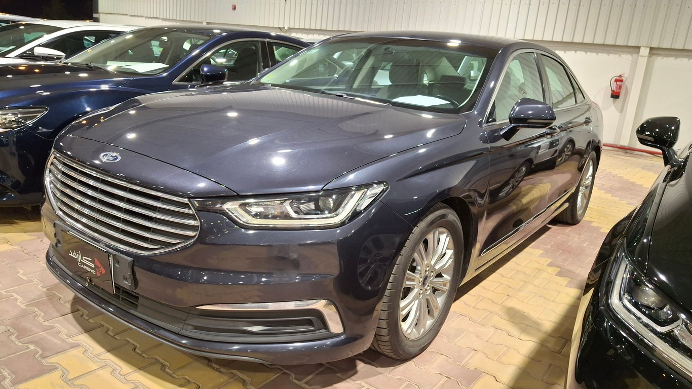 Ford Taurus 2022