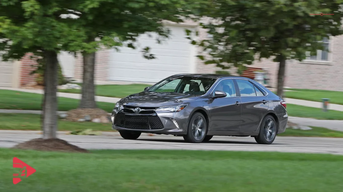 تويوتا كامري 2017