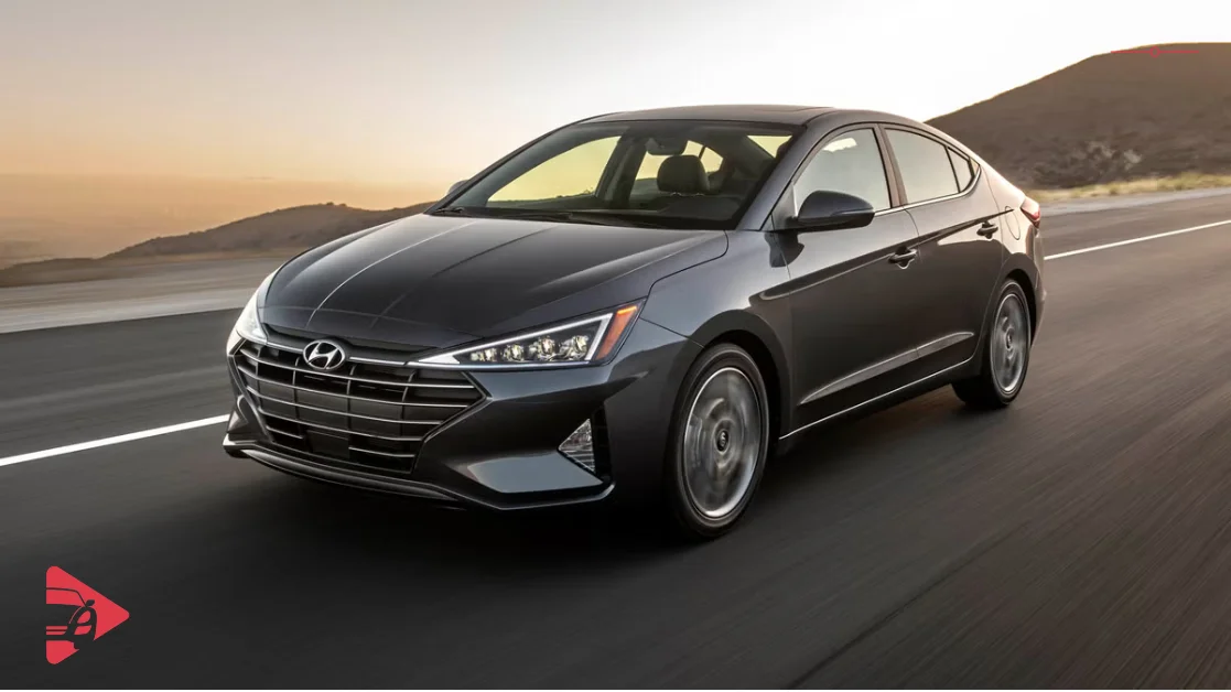 هيونداي إلنترا