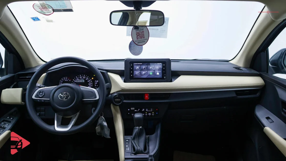 فئات تويوتا يارس 2023