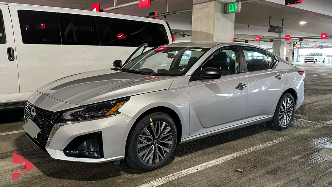 مواصفات نيسان التيما 2026