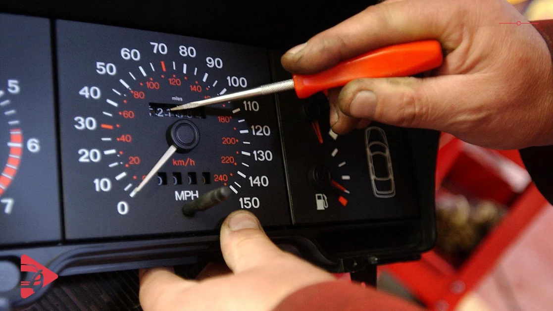 7 علامات تكشف التلاعب في عداد السيارة المستعملة في السعودية