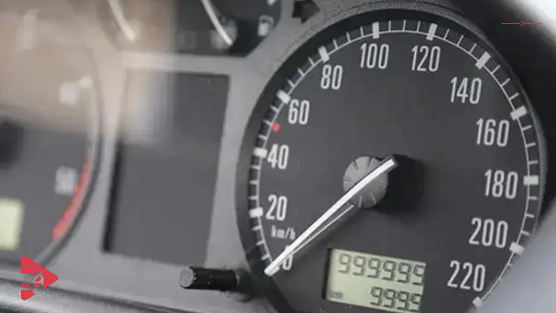 علامات تكشف التلاعب في عداد السيارة المستعملة