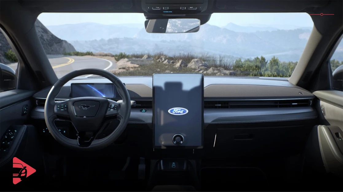 الجلوس في فورد موستانج ماك-إي رالي 2025