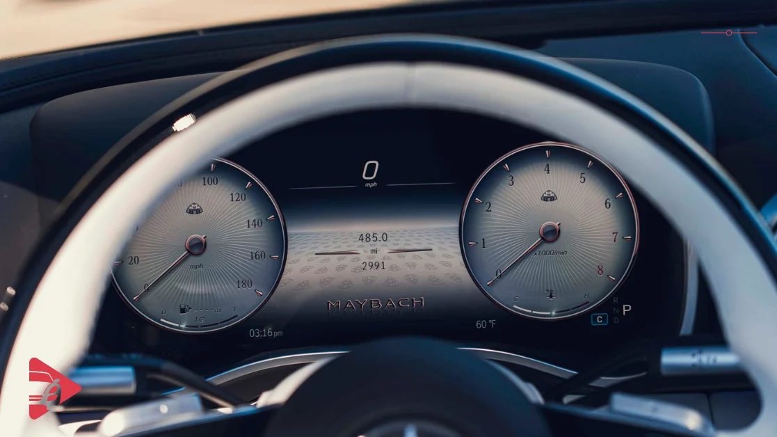 وضوح عدادات مرسيدس مايباخ SL 680 2026