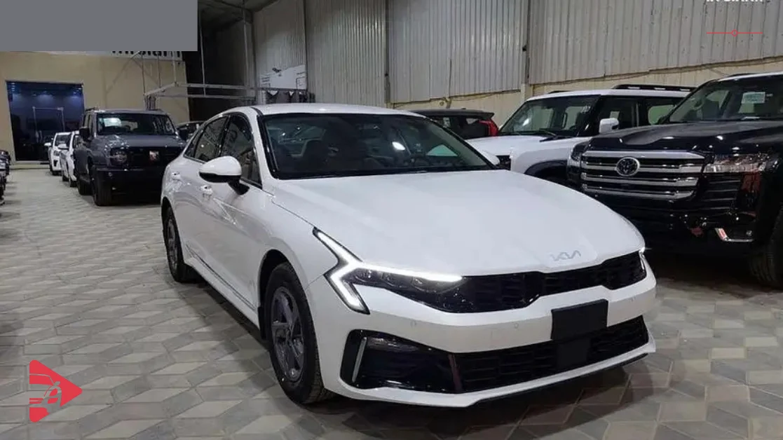 سعر ومواصفات كيا K5 2026 في السعودية
