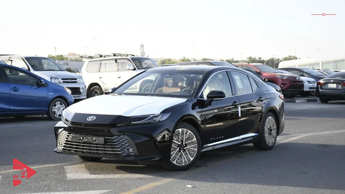 تويوتا كامري الهجينة Lumiere HEV 2026