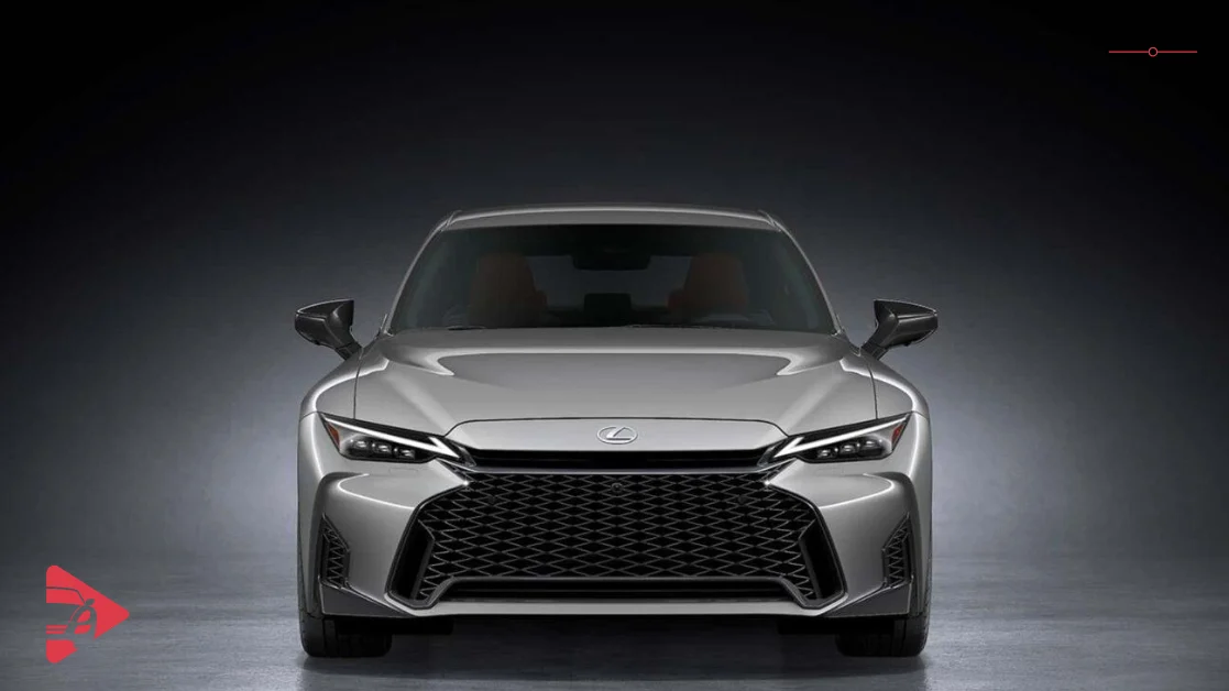 لكزس IS 2026 