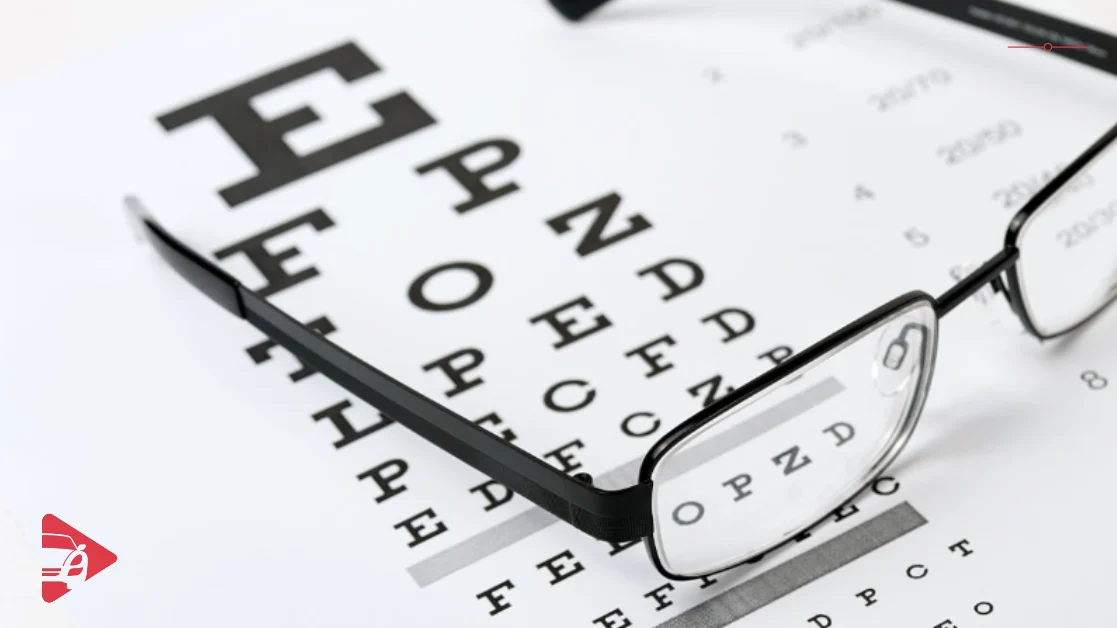 فحص النظر لتجديد رخصة القيادة