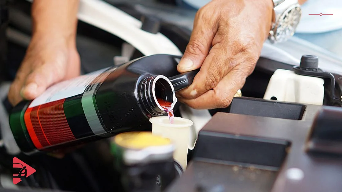 ماء تويوتا الأحمر