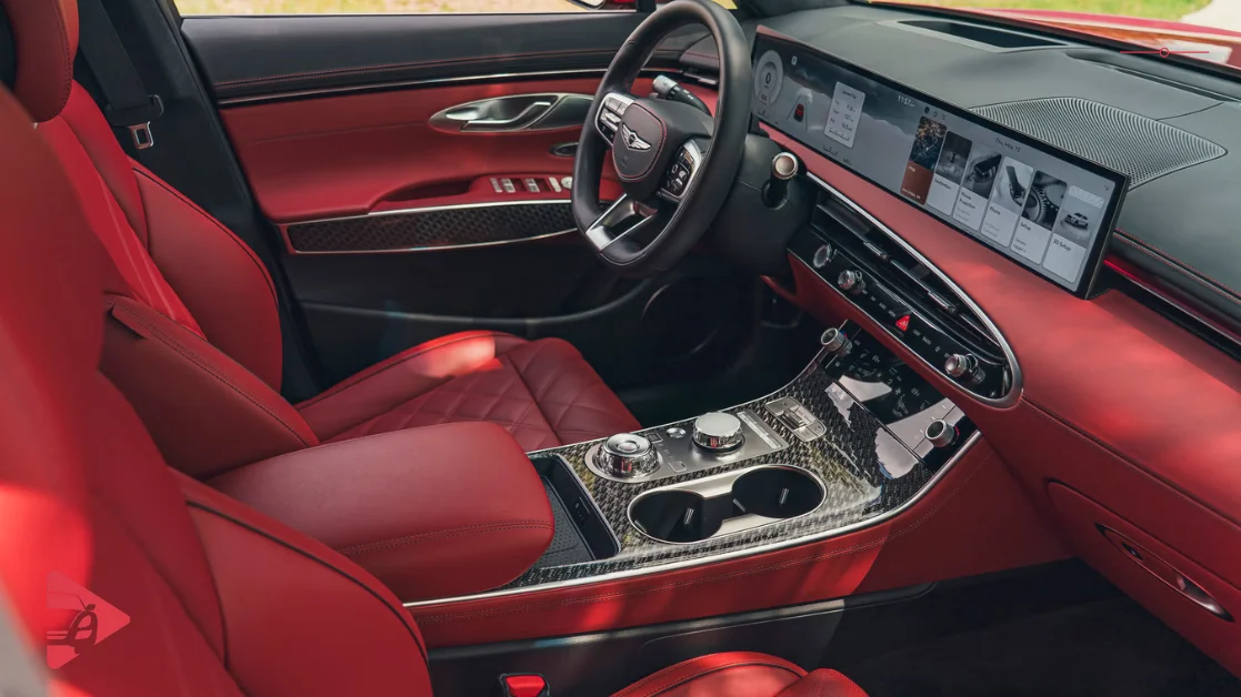 داخلية جينيسيس GV70 2026