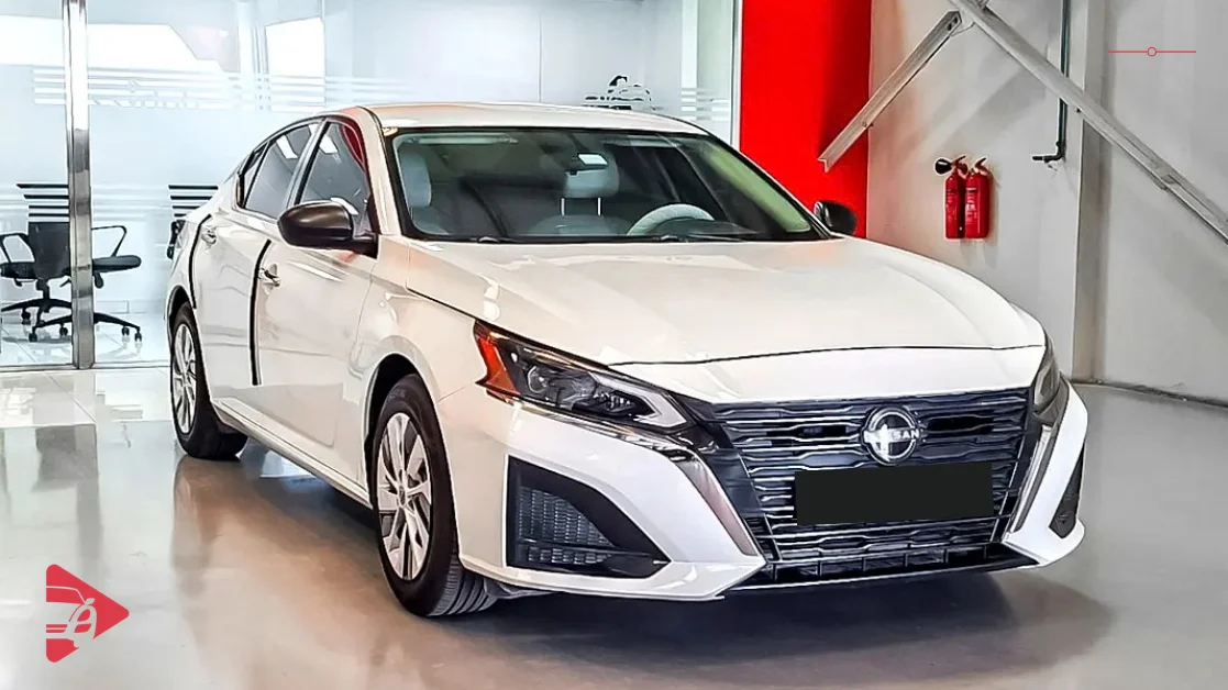 Nissan Altima 2024