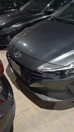 Hyundai Elantra smart 2023