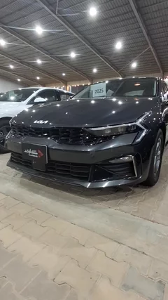 شاهد الفيديو