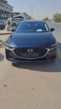 Mazda 3 skyactiv G 2024