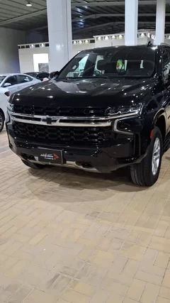 Chevrolet Suburban LS 2023
