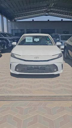 Toyota Camry E 2026