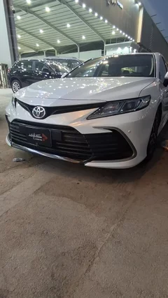 Toyota Camry le 2024