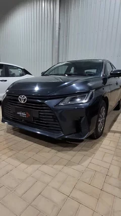 Toyota Yaris y 2023