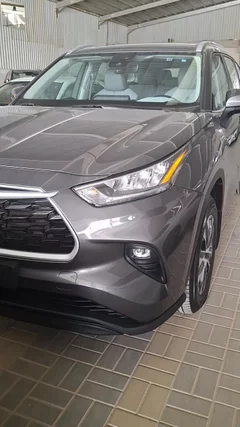 Toyota Highlander GLE 2023