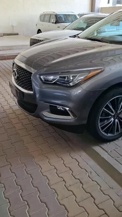 Infiniti QX60 VS 2020