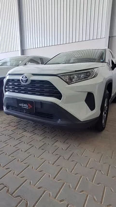Toyota RAV4 LE 2023
