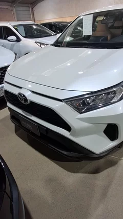 Toyota RAV4 LE 2022
