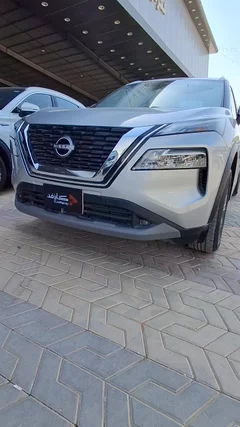 Nissan X-Trail s 7 seats 2023