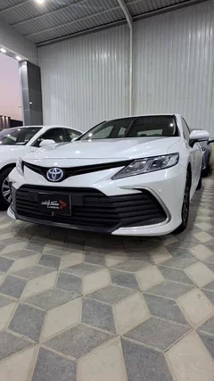 Toyota Camry LE HEV 2024