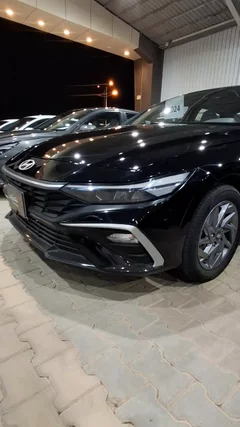 Hyundai Elantra smart 2024