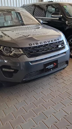 Land Rover Discovery SE 2016