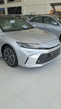 Toyota Camry LE HEV 2025