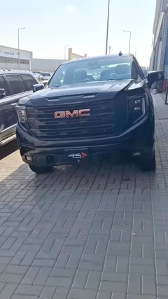 GMC Sierra Elevation 2023
