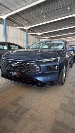 Ford Taurus ترند 2023