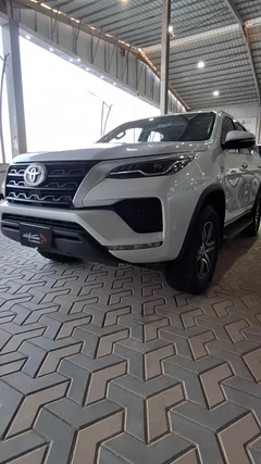 Toyota Fortuner gx 2024