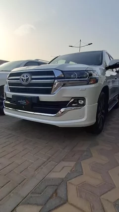 Toyota Land Cruiser grand touring 2019